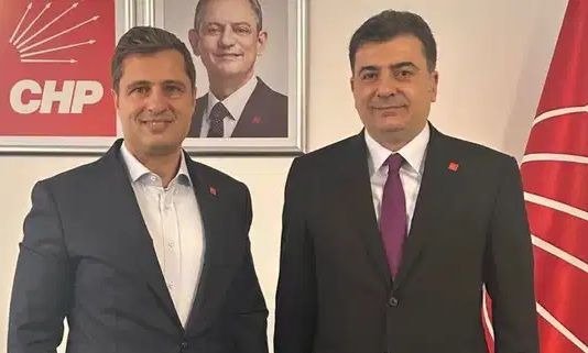 Deniz Yücel, CHP Sözcülüğü görevini Zeynel Emre’ye devretti