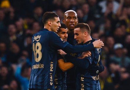 Fenerbahçe, deplasmanda Eyüpspor’u 3-0 mağlup etti