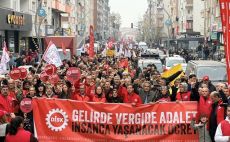 Gebze’de büyük işçi mitingi