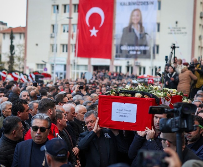 Gülşah Durbay son yolculuğuna uğurlandı