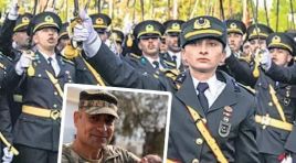 Teğmenlerin komutanı Albay Mustafa Alper Topsakal hakkındaki ihraç kararı kaldırıldı…