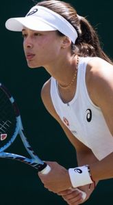 Avustralya Açık’ta Zeynep Sönmez ikinci tura yükseldi