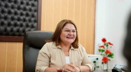 Didim Belediye Başkanı Hatice Gençay’a makamında saldırı…