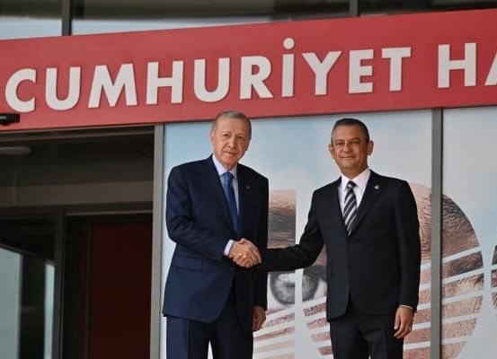 Özel’e 500 bin liralık tazminat davası…