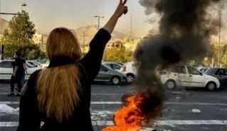 İRAN’DA PROTESTOLAR