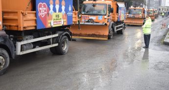 AKOM ALARMDA,kar yağışına karşı 11 bin personel ve 3 bin 492 araç ile sahada