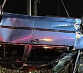 Kocaeli’de otomobil çaya düştü…