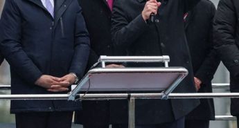 Özgür Özel,”20 BİN LİRAYLA GEÇİNİRLER’ DİYORLAR”