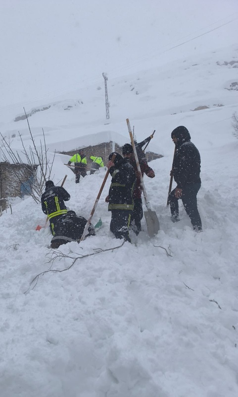 Van’ın Çatak ilçesinde çığ düşmesi sonucu bir kişinin kayıp