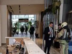 Zeytinburnu’nda bir sitenin danışma noktasına bırakılan kargo paketi patladı