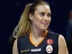Voleybolcu Derya Çayırgan’dan iddialara yanıt
