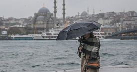 Meteoroloji, birçok bölgede yağmur, buzlanma ve çığ tehlikesi bekleniyor