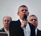 Özgür Özel,  Kimsenin karnı aç, sobası odunsuz, evi soğuk, evladı mutsuz olmayacak