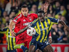 Fenerbahçe-Nottingham Forest’a 3-0 mağlup oldu