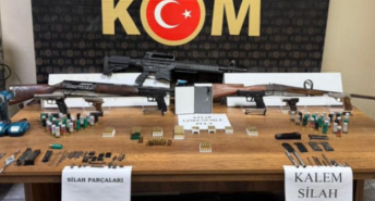 Sakarya’da bir evde gizli cephanelik çıktı!