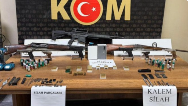 Sakarya’da bir evde gizli cephanelik çıktı!