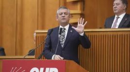 CHP Genel Başkanı Özgür Özel,”OTOBANLARDAKİ BÜTÜN GİŞELERİ BALYOZLA KIRACAĞIZ”