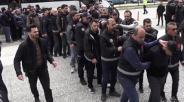 Ev satma vaadiyle milyonlarca liralık vurgun yapan çeteye operasyon!