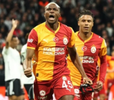 Galatasaray derbide Fenerbahçe’yi farklı geçti!