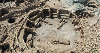 Karahantepe’de yeni Üç boyutlu heykeller ve hayvan betimlemeleri görüntülendi