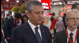 CHP lideri Özgür Özel’, Atatürk’ün kurduğu ülkede, monarşiyi övmek hadsizliktir