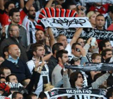 Beşiktaş taraftarından, Doruk Madencilik işçilerine destek