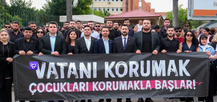 CHP Gençlik Kolları’ndan 23 Nisan yürüyüşü