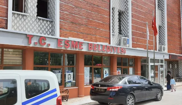 Uşak Eşme Belediyesi’ne operasyon