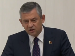 CHP lideri Özgür Özel,Biz devleti kuran partiyiz, bir avuç darbeciye teslim olmayız”