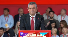 Özgür Özel’den Otoriterliğe karşı ‘demokrasi cephesi’ çağrısı!