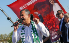 Özgür Özel’, CHP’ye düşman hukuku uygulayan kimseyle konuşmam!