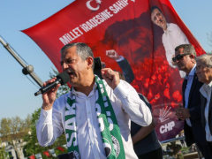 Özgür Özel’, CHP’ye düşman hukuku uygulayan kimseyle konuşmam!