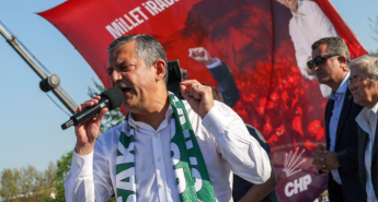 Özgür Özel’, CHP’ye düşman hukuku uygulayan kimseyle konuşmam!