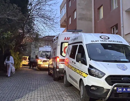 Üsküdar’da bir şahıs, anne ve babasını öldürdükten sonra intihar etti…