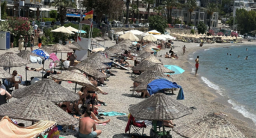 Bodrum’da Kurban Bayramı’nın ilk gününde sahillerde yoğunluk