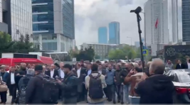 CHP Genel Merkezi önünde ‘tahliye’ gerginliği…