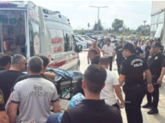 MERSİN’DE BİR ŞAHIS ÖNÜNE ÇIKANI VURDU
