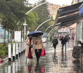 Meteoroloji’den ‘kuvvetli yağış’ uyarısı!