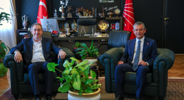 DEM Parti’den Özel’e ziyaret