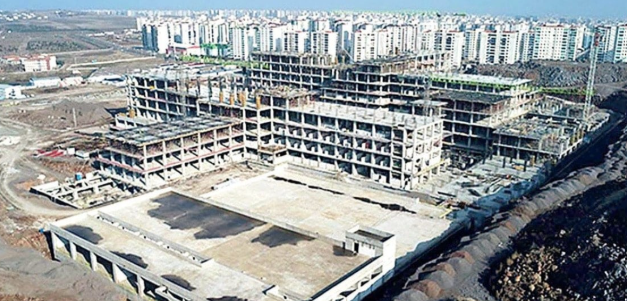 Diyarbakır’da bir türlü tamamlanamayan Şehir Hastanesi