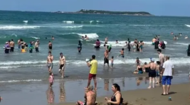 Dalga ve Rüzgar Uyarısı, iki ilçe’de Denize Girmek Tehlikeli ve Yasak!