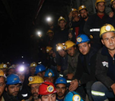 Madenciler yer altında açlık grevine başladı