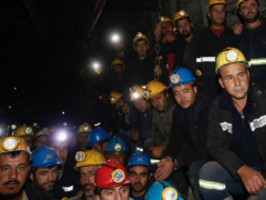 Madenciler yer altında açlık grevine başladı