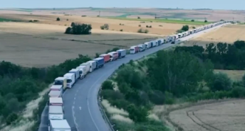 Hamzabeyli Sınır Kapısı’nda 23 kilometrelik TIR kuyruğu