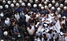 Ankara’da açlık grevindeki öğretmenlere polis müdahalesi