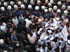 Ankara’da açlık grevindeki öğretmenlere polis müdahalesi