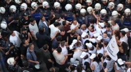 Ankara’da açlık grevindeki öğretmenlere polis müdahalesi