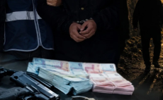 Diyarbakır’da aranan vatandaşları haraca bağlamışlar
