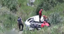 Antalya Manavgat’ta otomobil uçurumdan yuvarlandı!