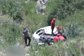 Antalya Manavgat’ta otomobil uçurumdan yuvarlandı!